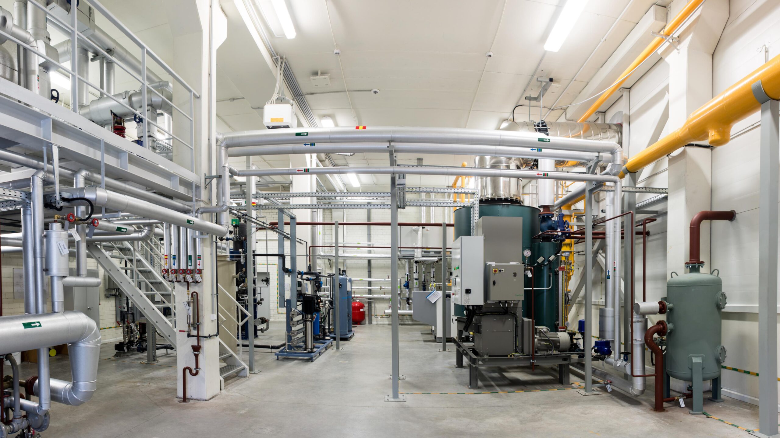 Filter teostatud aurukatlamaja poolsuletud süsteemiga