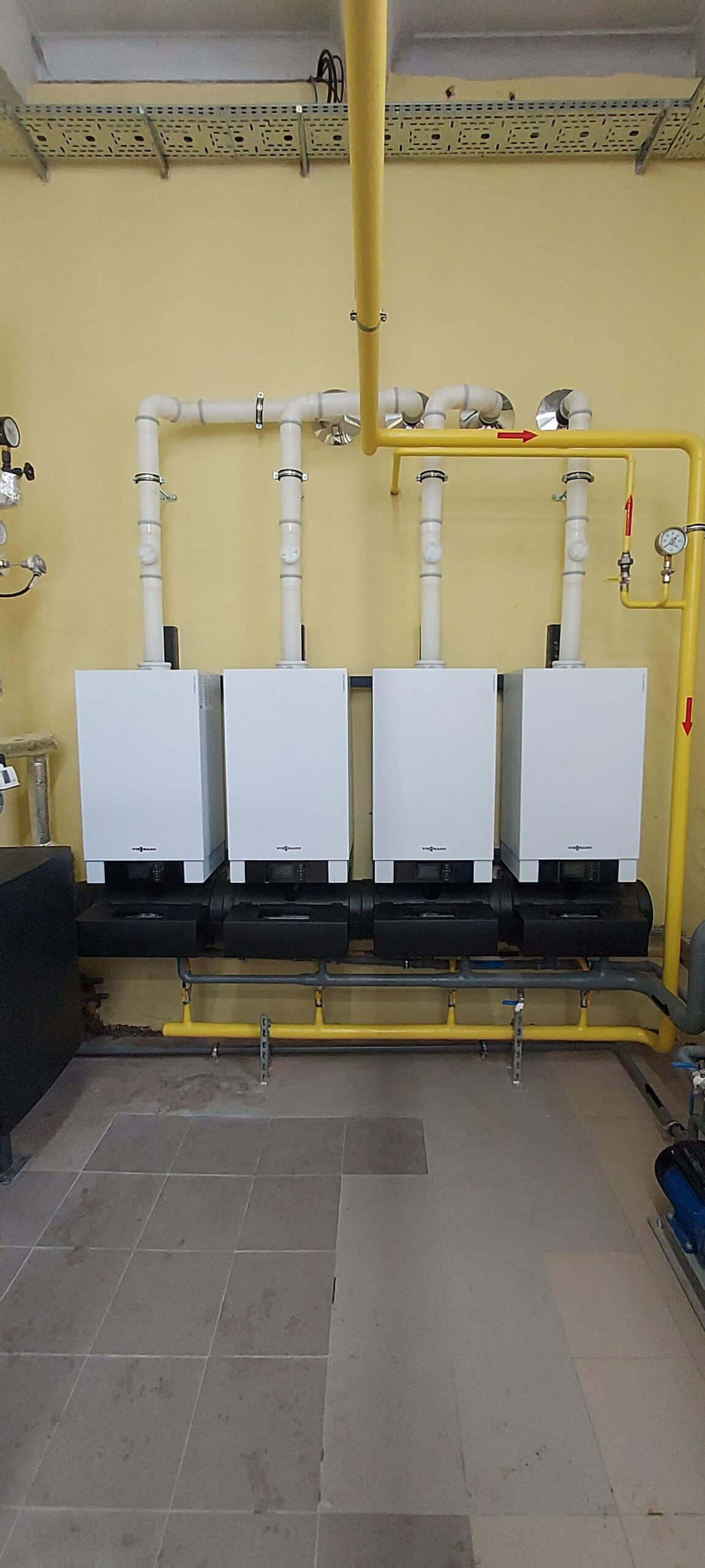 Installation of 4×60 kW hot water boilers for natural gas transmission operator