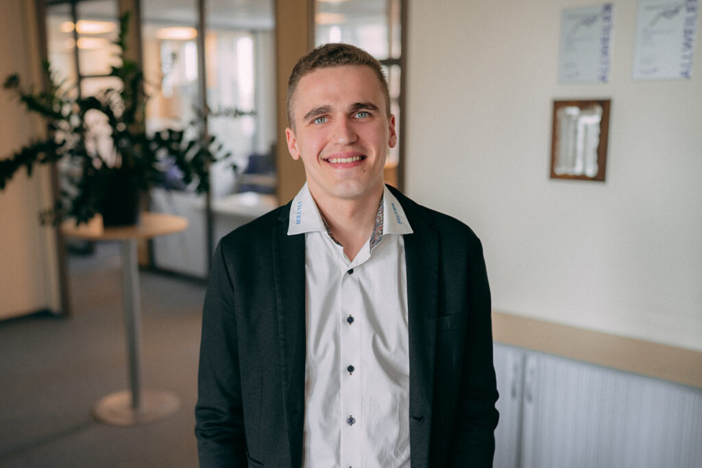 Raivis Ozoliņš