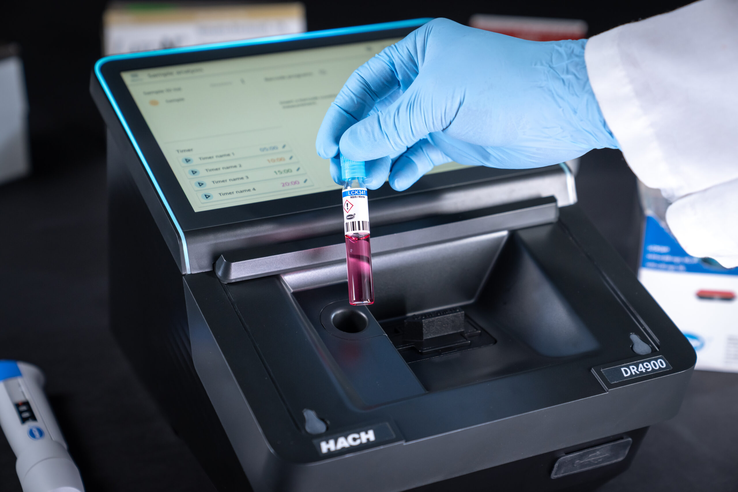 Hach DR4900 laboratorijas spektrofotometrs
